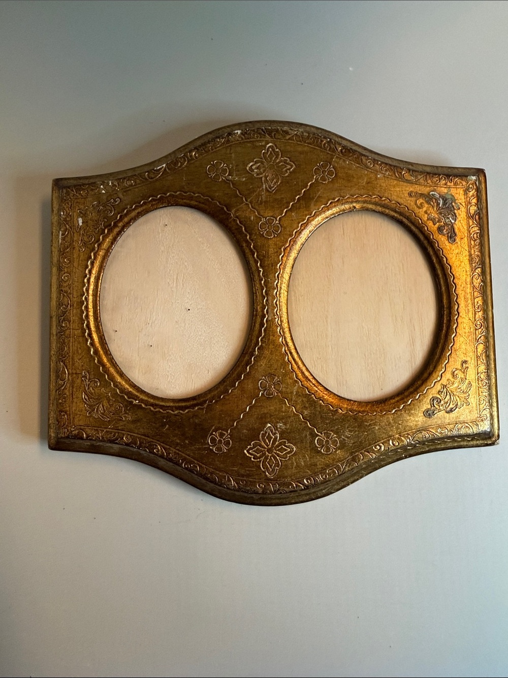 Vintage Italian Gold Double Oval Decorative Picture Frame